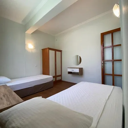 Erol Aparthotel