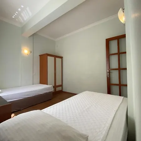 Erol 公寓式酒店 凯梅尔