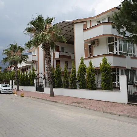 公寓式酒店 Erol 凯梅尔